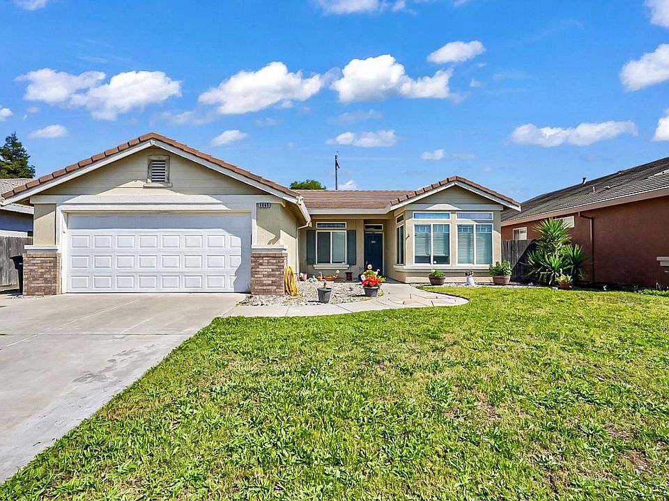 1st image of 2865 Tulare Ct