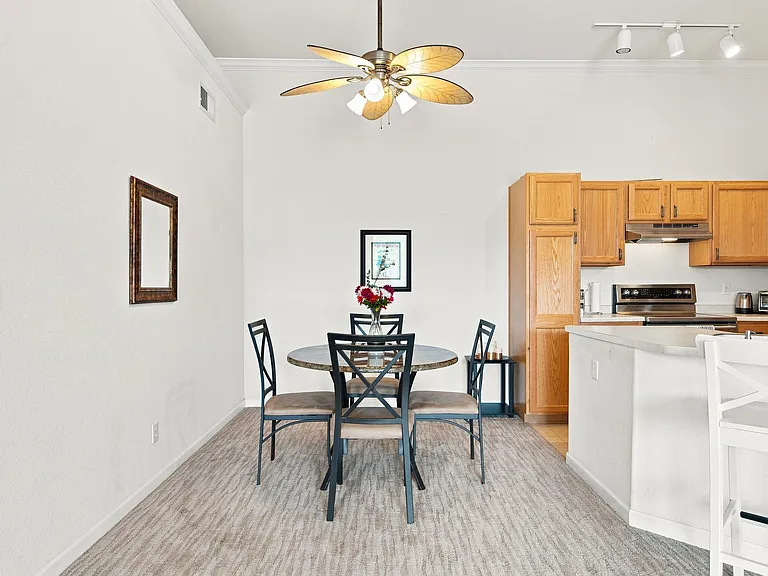1153 S Alton St #B — Photo 9