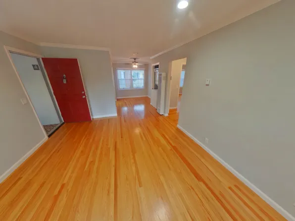 368 Waverley St #4, Menlo Park, CA 94025