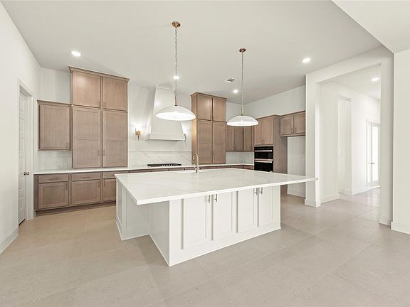 5th image of 15719 Saffron Summer St