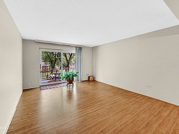 5th image of 3240 N Manor Dr APT 225