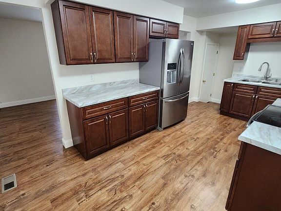 4th image of 7611 Timbercreek Ct APT 2
