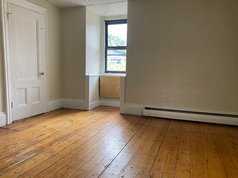 183 Harvard St #3A — Photo 9