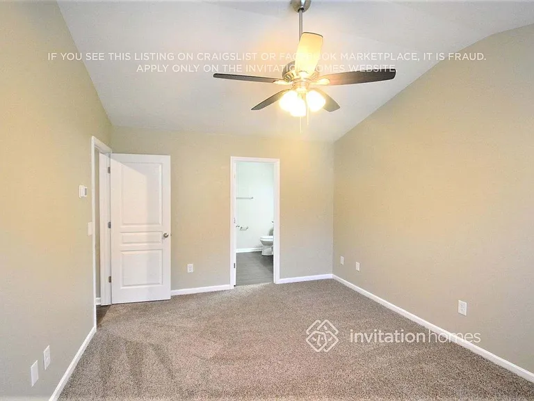 153 Steamboat Ln — Photo 6