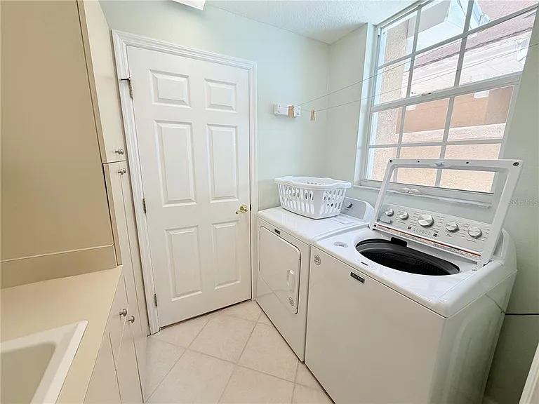 4244 Preserve Pl — Photo 40