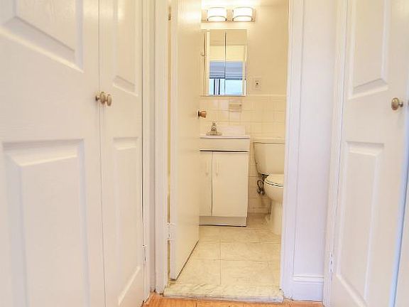 5th image of 435 W 57th St APT 14H