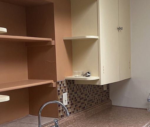 5th image of 1315 N Mountain Ave #3f90b8a9b
