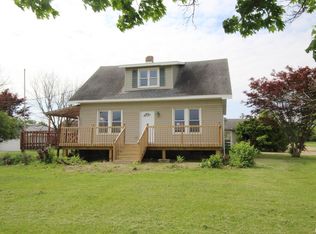 208 N Murphy Rd, Hanna City, IL 61536