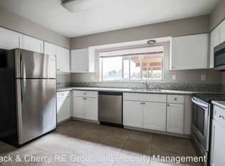 356 E Desert Inn Rd APT 123, Las Vegas, NV 89109