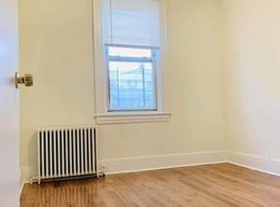 1524 126th St FLOOR 1, College Pt, NY 11356