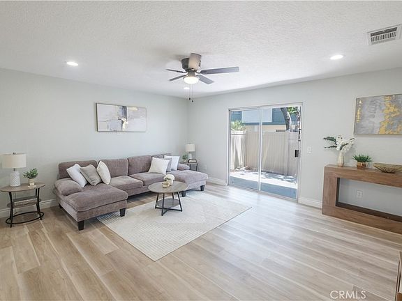 3rd image of 511 D St