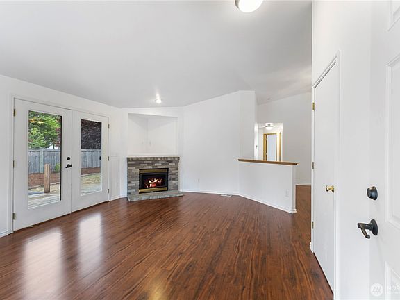 3rd image of 12801 95th Avenue Ct E