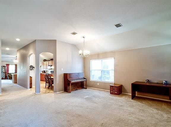2nd image of 5132 Bayridge Ct