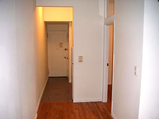 Rented by Sky Management | media 68