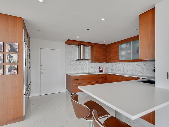 5th image of 10205 Collins Ave APT 1701