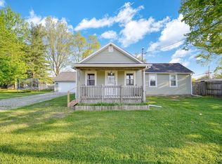 1025 E Carleton Rd, Adrian, MI 49221