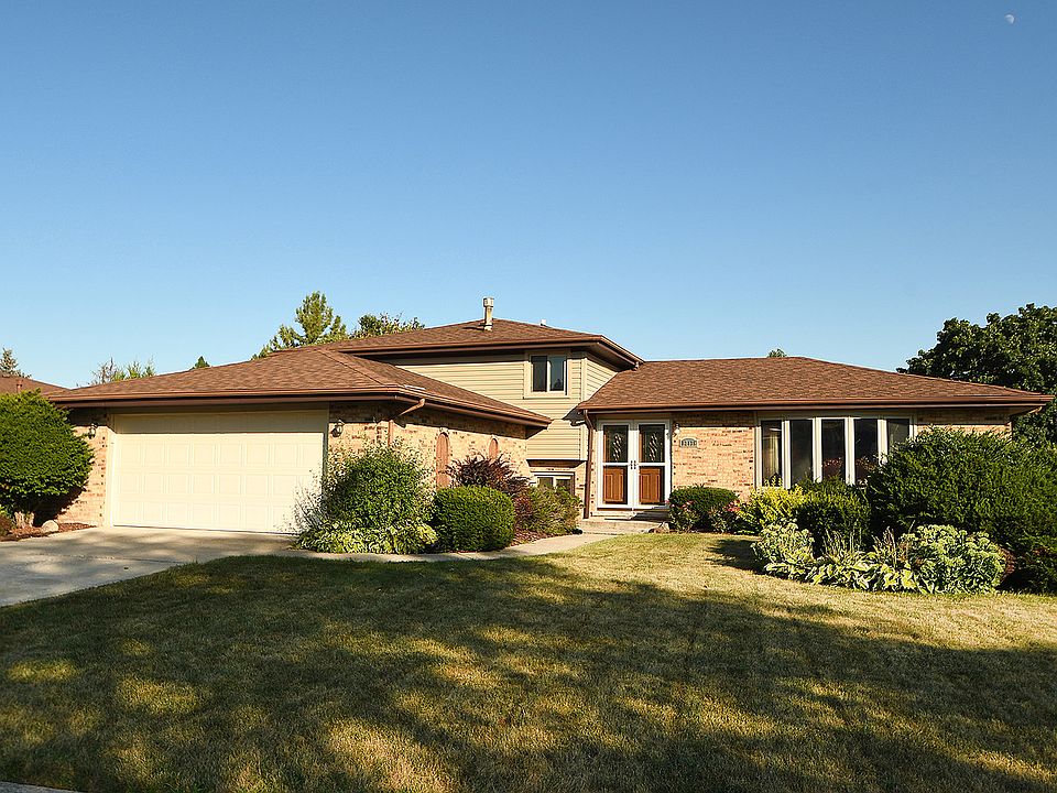 1st image of 12135 Meadowland Dr