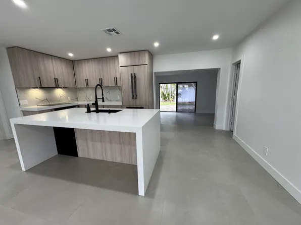 1133 SW 11th St, Boca Raton, FL 33486