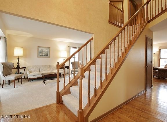 2nd image of 1306 Johnstone Dr