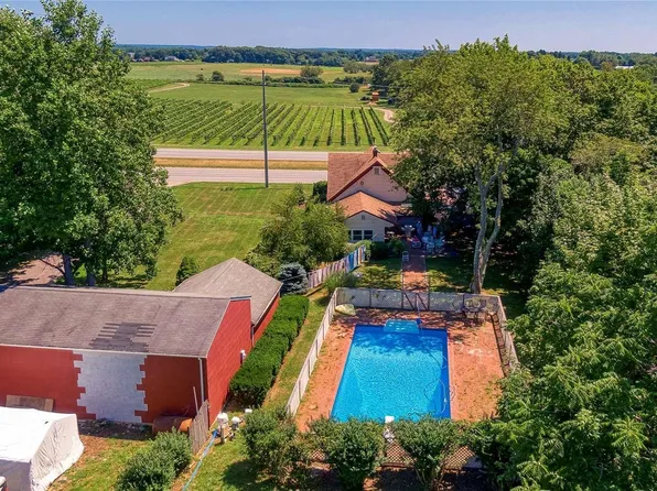 17525 County Road 48, Cutchogue, NY 11935