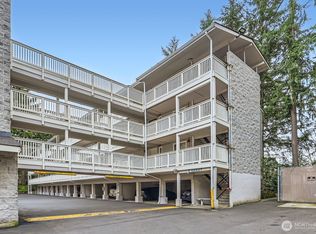 14547 NE 40th St APT J302, Bellevue, WA