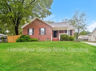 904 Benjamin Bensen St, Greensboro, NC 27406