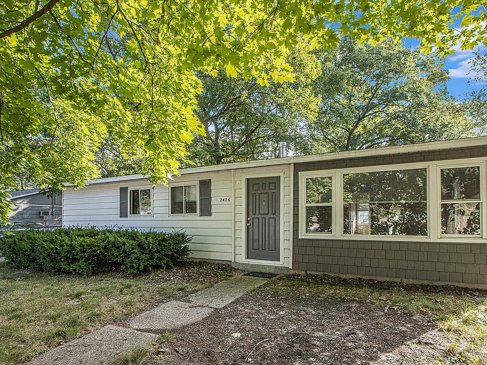 1st image of 2426 Shasta Dr