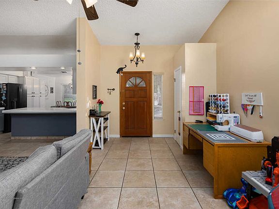 4th image of 6008 W Judy Ct
