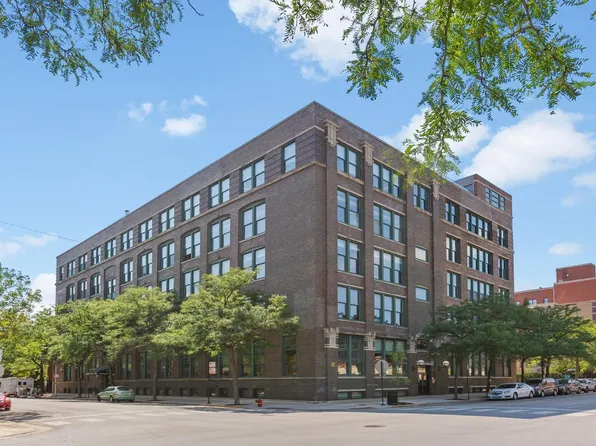 1327 W Washington Blvd APT 2F, Chicago, IL 60607