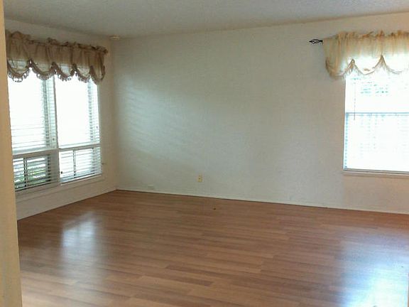 2nd image of 4730 Broughton Dr