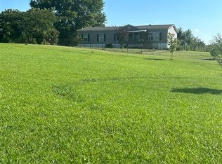 3057 Mitchell Weaver Rd, Scottsville, KY 42164