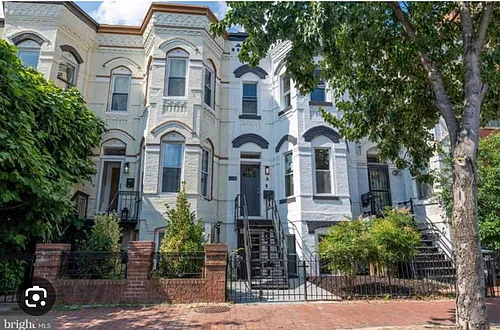 717 S St NW #A Photo 1