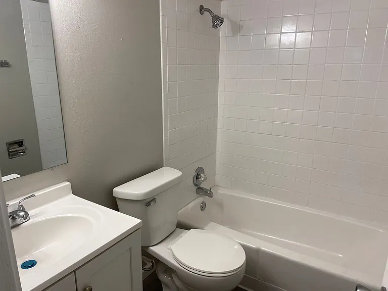 7511 Dennis Dr — Photo 8