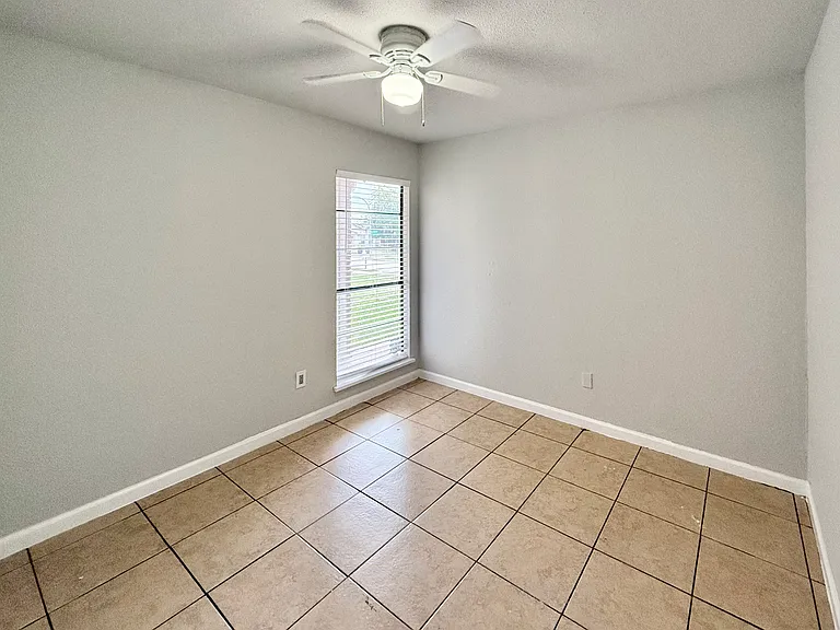 4125 Blue Flag Ln — Photo 18