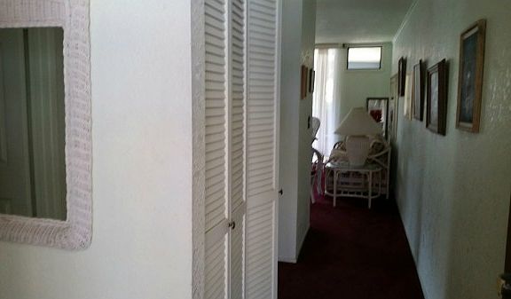 5th image of 75-5888 Alii Dr APT B31