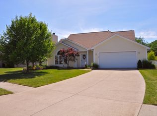 12213 Carroll Creek Run, Fort Wayne, IN 46818