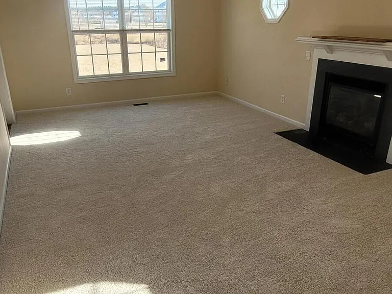 611 Prince William Dr — Photo 9
