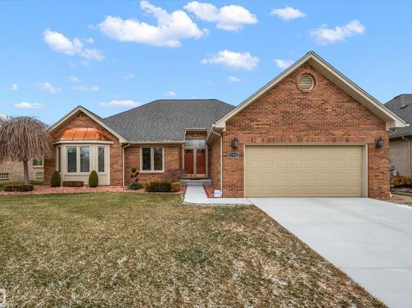 17331 Lorraine Dr, Macomb, MI 48044