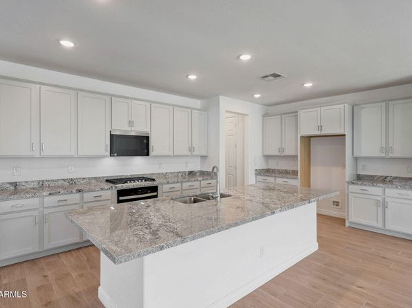 14761 W Tether Trl, Surprise, AZ 85387
