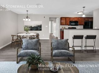 206 Stonewall Creek Dr, O'Fallon, MO 63368