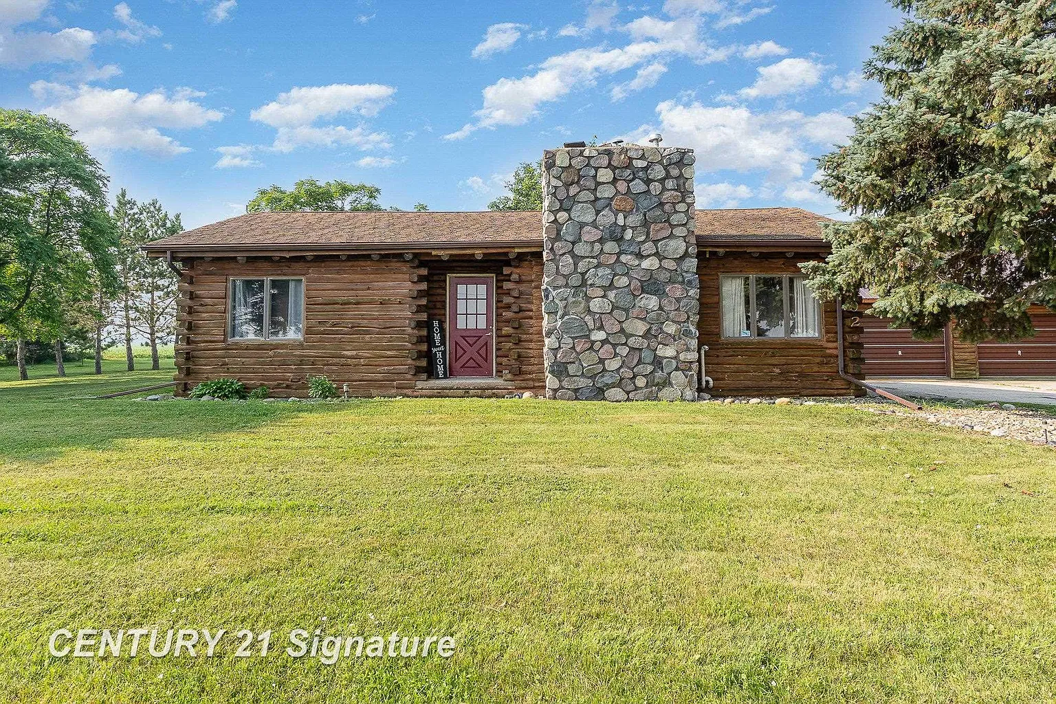 1392 Markel Rd photo 1