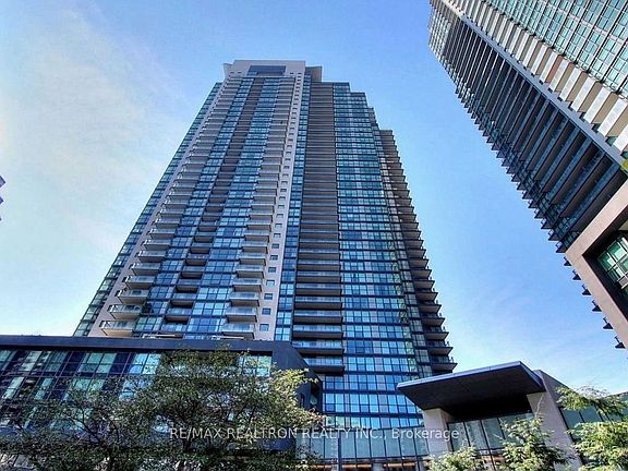 3rd image of 5162 Yonge St #601