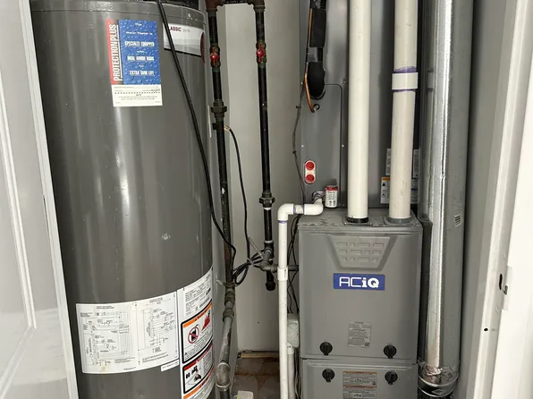 413-415 9th Street image 42 of 43