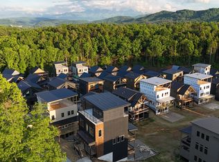 2906 Tipi Way, Pigeon Forge, TN 37863