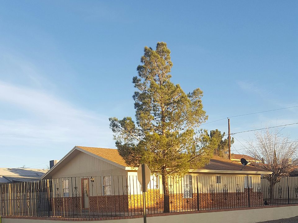 1st image of 121 4th St
