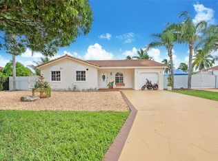 22033 SW 128th Ave, Miami, FL 33170