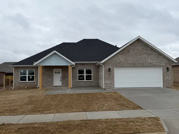 144 N Panther Ave, Farmington, AR 72730
