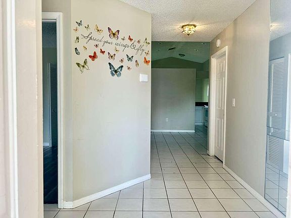 3rd image of 2585 NW 79th Avenue