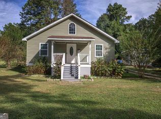 124 Peters St, Calhoun, GA 30701