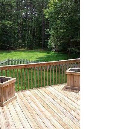 5th image of 129 Yorkbury Dr